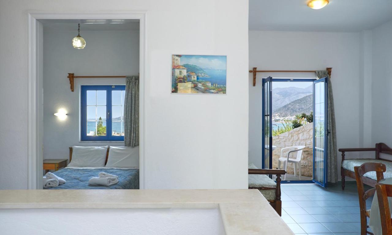 Dionysos Apartments & Studios สตาลิดา ภายนอก รูปภาพ