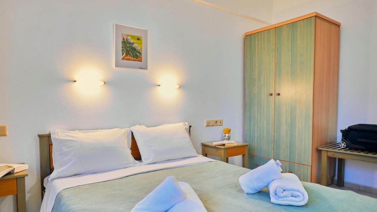 Dionysos Apartments & Studios สตาลิดา ภายนอก รูปภาพ